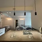 Luxury View - - דירה *
