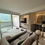 Luxury View - - *
