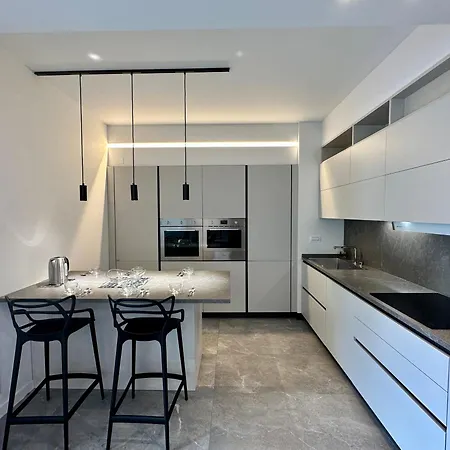 Apartment Luxury View - -