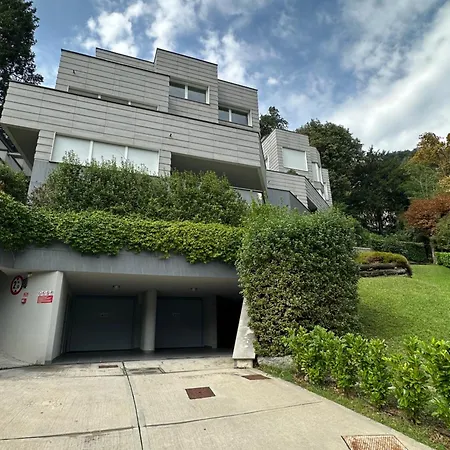 Διαμέρισμα Luxury View - -